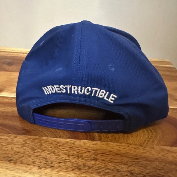 Indestructible Hot Stuff Snapback - Picture 3 of 4